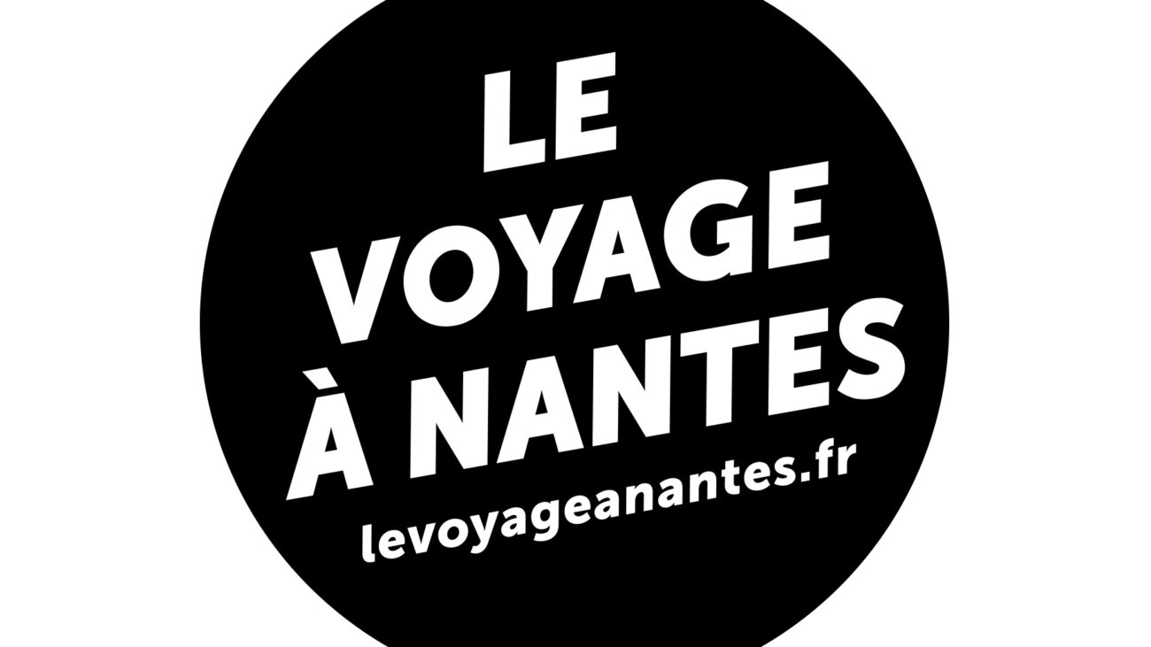 “Mes tripes sont des poissons d’argent”, piscine Léo Lagrange, le Voyage à Nantes, Été 2016 / Été 2026